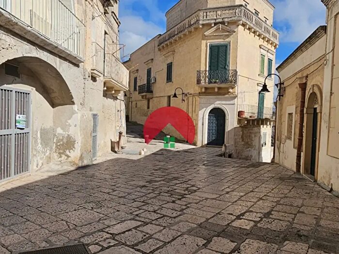 Appartamento quadrilocale in vendita in Via Santa Cesarea, Matera