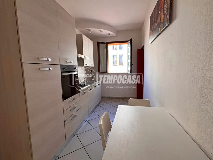 Appartamento bilocale in vendita in Via Magenta, Busto Arsizio