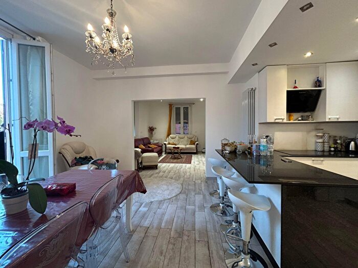 Appartamento quadrilocale in vendita in Sarzana