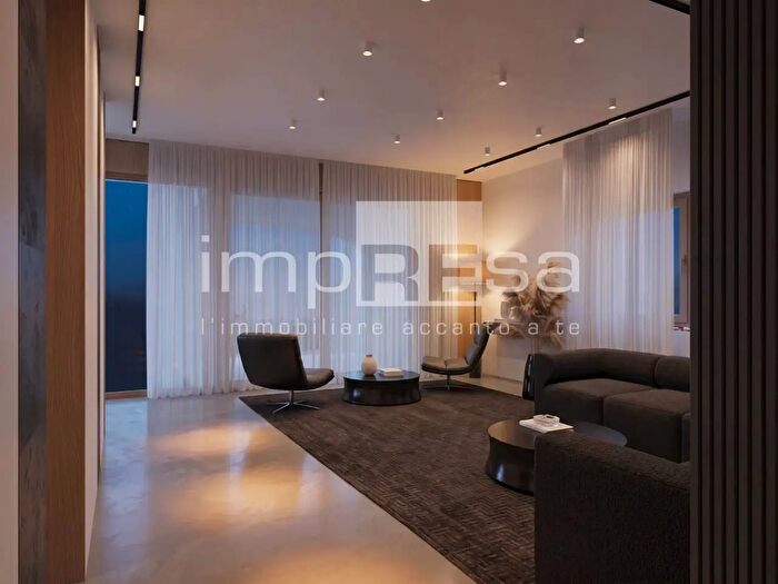 Casa quadrilocale in vendita in Vicolo Monte Ceggio, San Martino Di Lupari