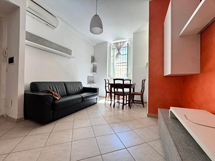 Appartamento trilocale in affitto in Via Conte di Carmagnola, Pigneto, Roma