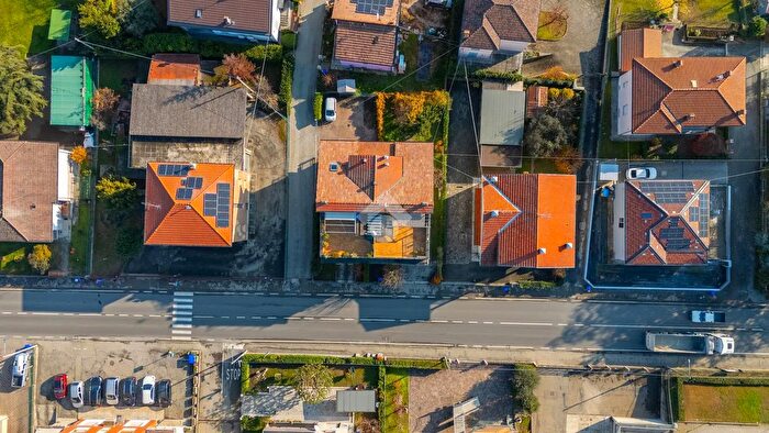 Appartamento trilocale in vendita in Via S Martino, Medesano