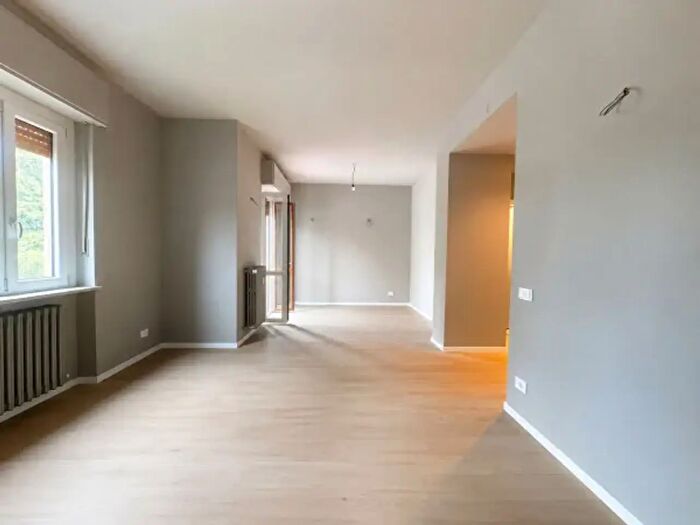 Appartamento con 5 locali in vendita in Via Conte Verde, Asti