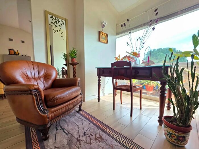 Appartamento con 5 locali in vendita in Via Giacomo Matteotti, Montaione