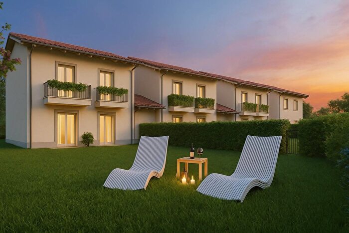 Casa con 5 locali in vendita in Via Ospitalacci, Faenza