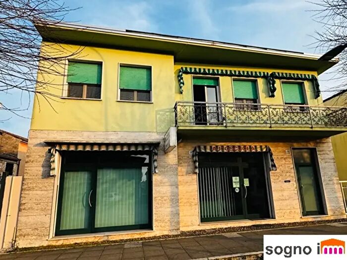 Appartamento trilocale in vendita in Via Pierdomenico Frattini, Legnago
