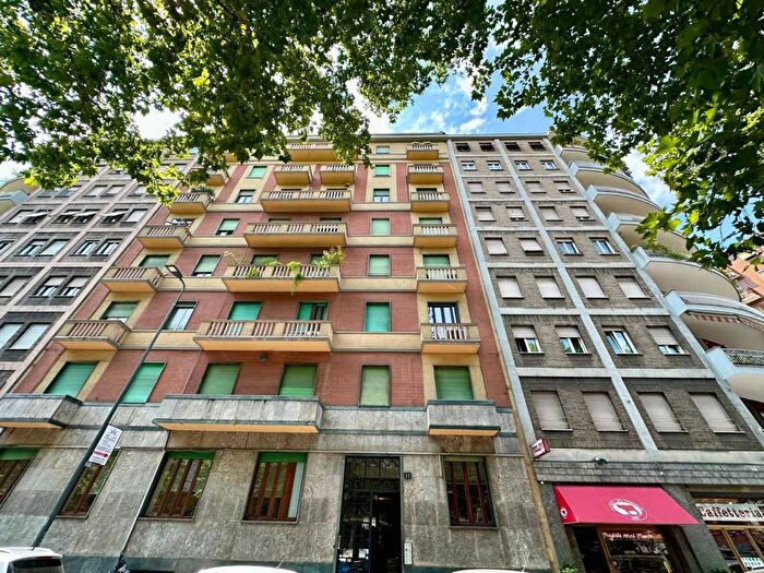 Appartamento bilocale in affitto in Viale Brianza, Centrale, Milano