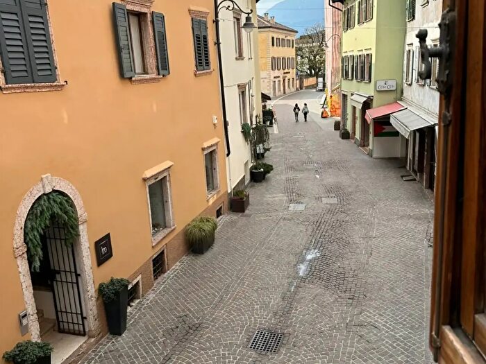 Appartamento quadrilocale in vendita in Levico Terme