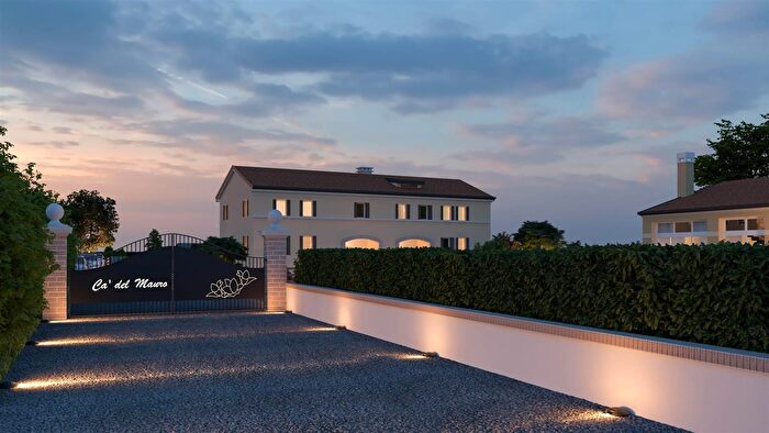 Casa con 5 locali in vendita in Scorze