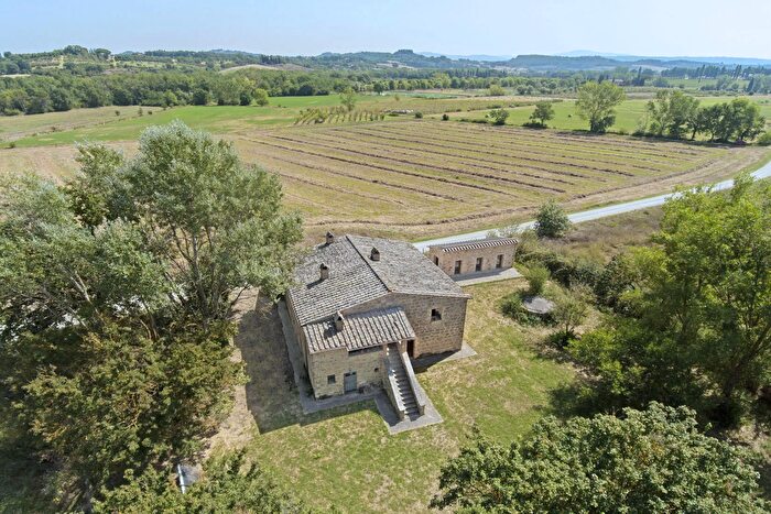 Casa in vendita in Sarteano