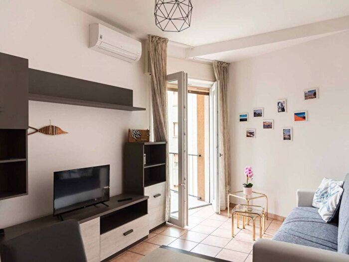 Appartamento bilocale in affitto in Via Meloria, Monte Rosa Lotto, Milano