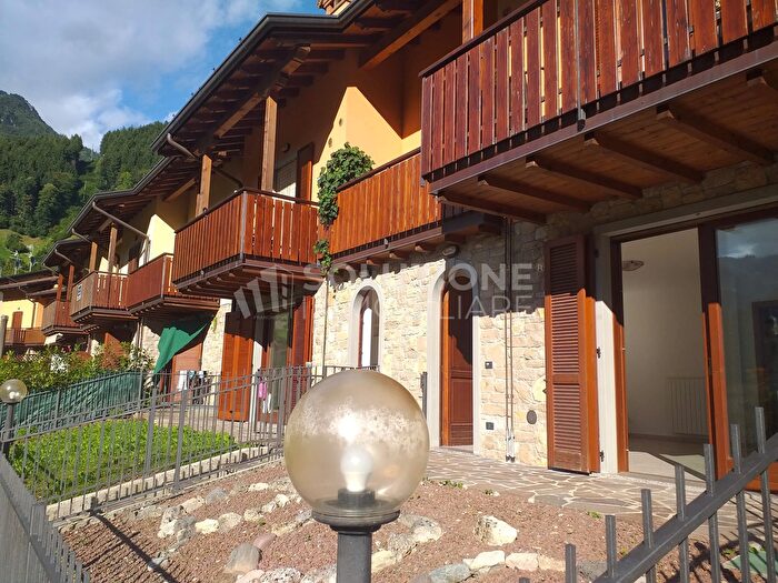 Appartamento trilocale in vendita in Via del Quattro, Forli