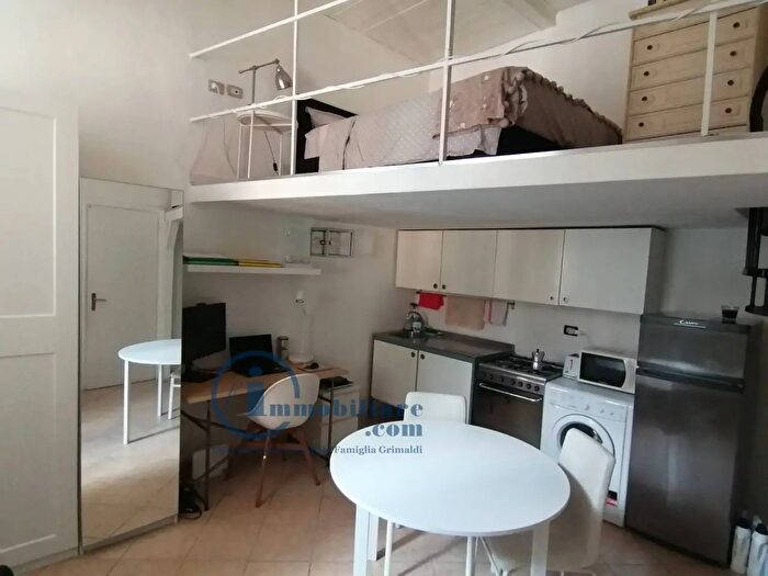 Appartamento monolocale in affitto in Via Accademia, Milano