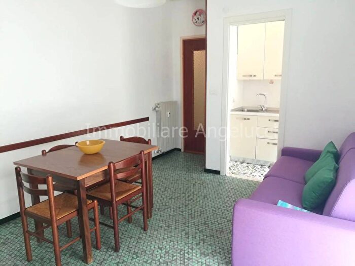 Appartamento bilocale in affitto in Via Palermo, Borghetto Santo Spirito