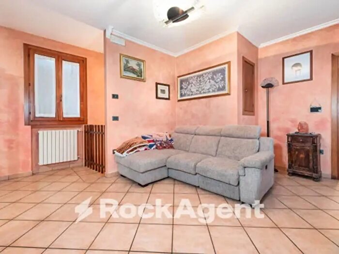 Casa con 6 locali in vendita in Via Argine Sinistro, Correzzola
