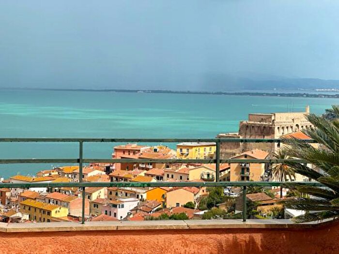 Appartamento con 5 locali in vendita in Via del Sole, Monte Argentario