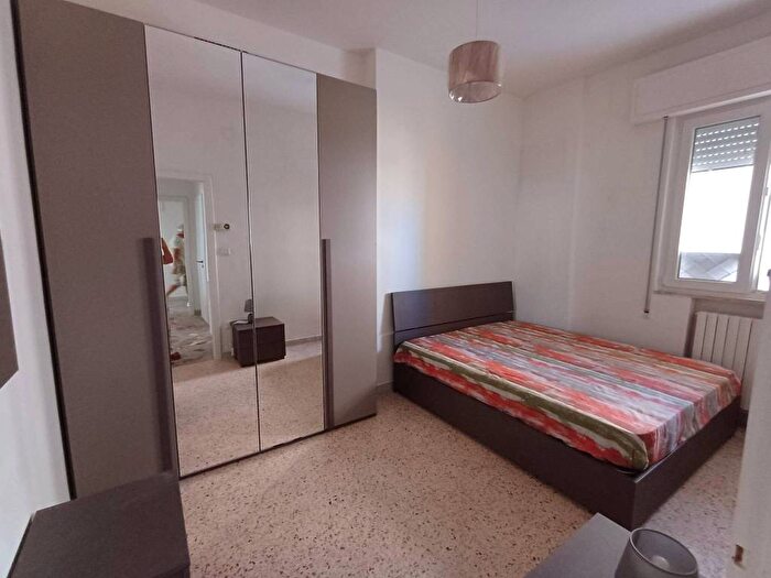 Appartamento trilocale in affitto in Via Romolo, Commenda, Brindisi