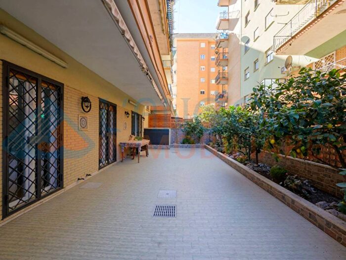 Appartamento trilocale in vendita in Via Palo Laziale, Palo Laziale, Ladispoli