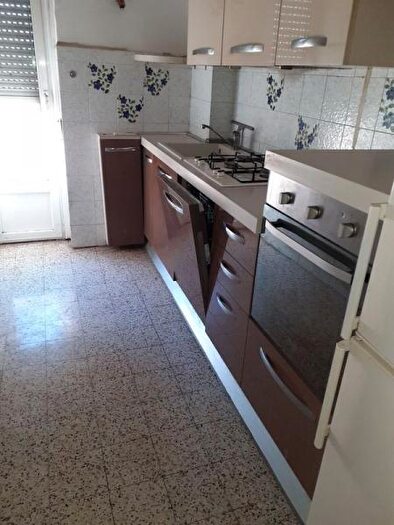 Appartamento trilocale in affitto in Piazza Napoli, Milano