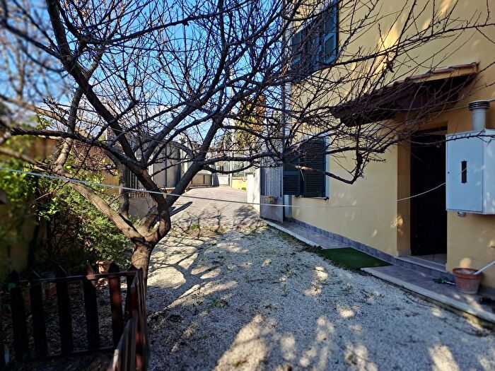 Appartamento monolocale in vendita in Via Redina Ricci, Lariano