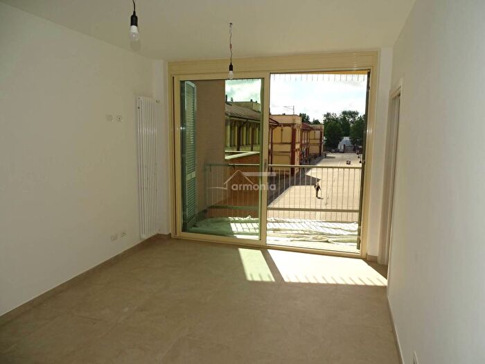Appartamento quadrilocale in affitto in Via Trivero, Centro, Ciriè