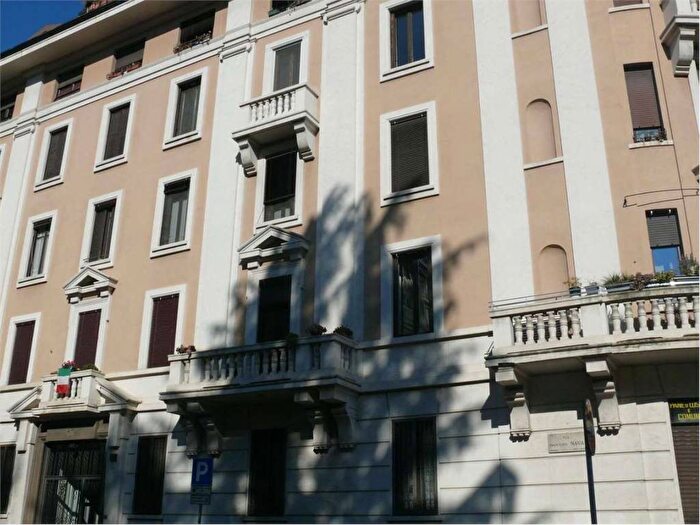 Appartamento bilocale in affitto in Via Francesco Nava, Farini, Milano
