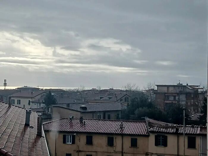 Appartamento trilocale in vendita in Massa