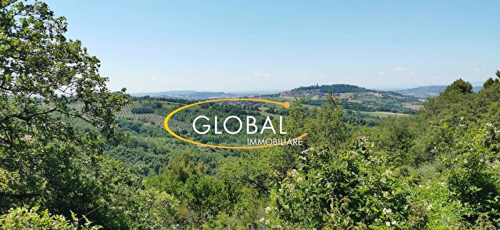 Casa con 7 locali in vendita in Frazione Poggio, Ancona