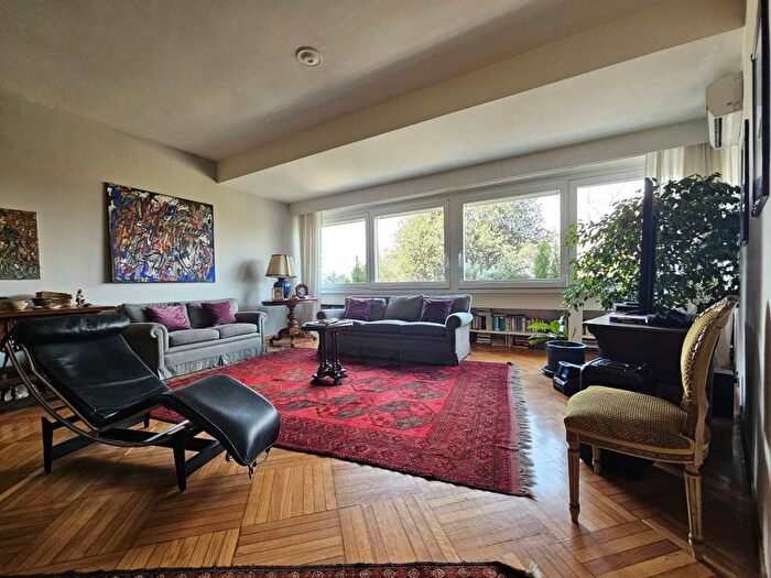 Appartamento con 6 locali in affitto in Via Archimede, Euclide, Roma
