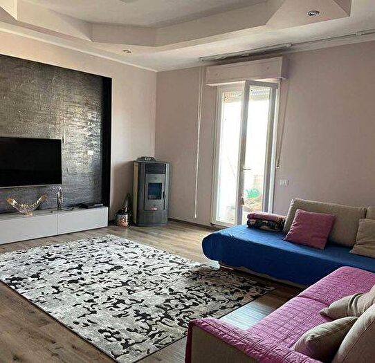 Appartamento quadrilocale in affitto in Via Serraloggia, Centro, Fabriano