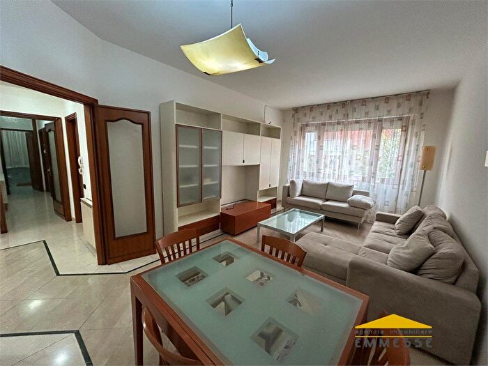 Appartamento quadrilocale in vendita in Carrara