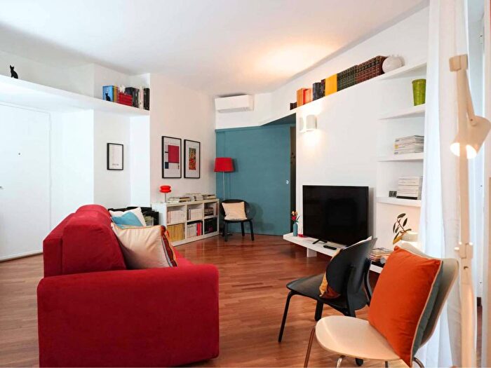 Appartamento trilocale in affitto in Via Luigi Mangiagalli, Città Studi, Milano