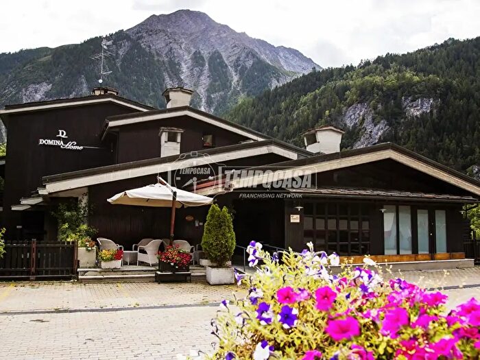Appartamento bilocale in vendita in Via Regionale, Courmayeur