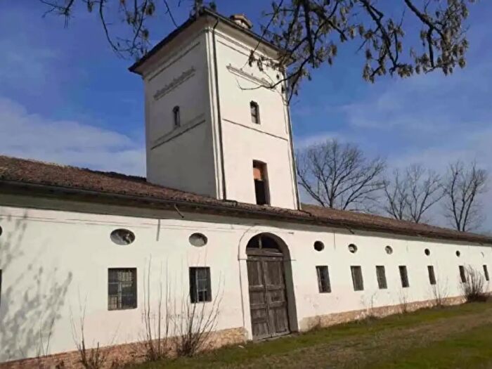 Casa con 6 locali in vendita in Sp, Busseto