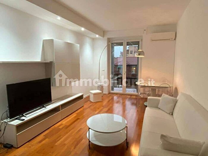 Appartamento bilocale in affitto in Via Privata Meina, Maggiolina, Milano