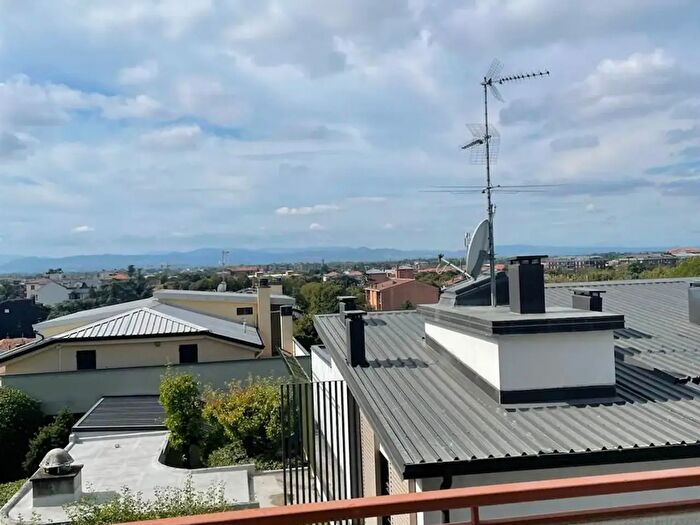 Appartamento trilocale in vendita in Piacenza