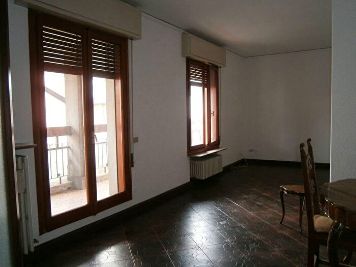 Appartamento con 5 locali in affitto in ROVIGO Via Umberto I, Centro Storico, Rovigo