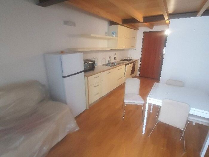 Appartamento bilocale in affitto in Via dei Priori, Centro Storico, Perugia