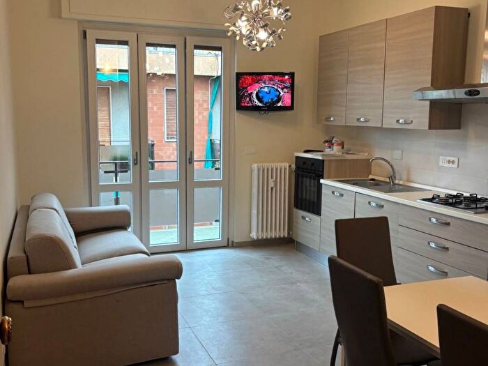 Appartamento bilocale in affitto in Via Aurelia, Centro, Loano