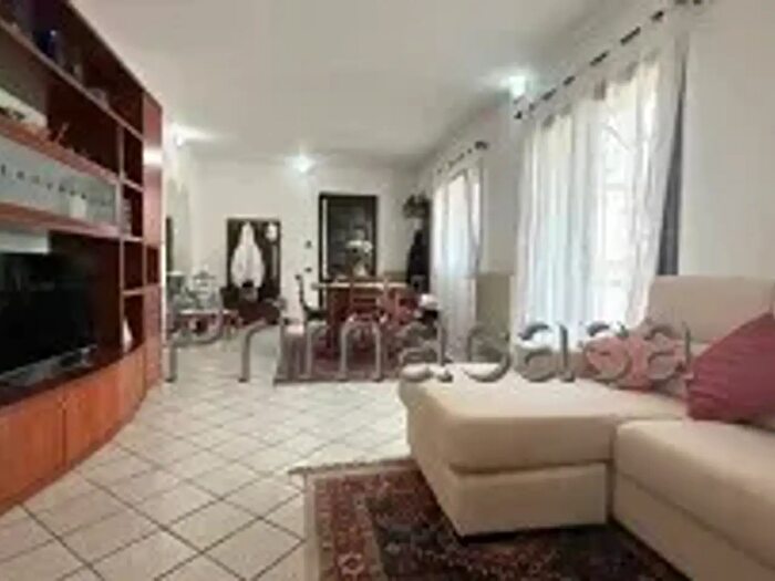 Casa con 5 locali in vendita in Viale Viareggio, Spinea