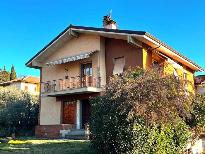 Appartamento con 5 locali in affitto in Località Olmo, Olmo, Arezzo
