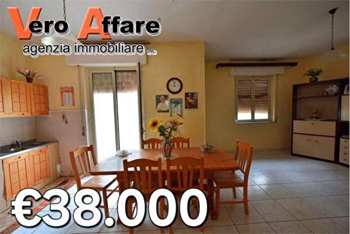 Appartamento con 5 locali in vendita in Via Alcide De Gasperi, Favara