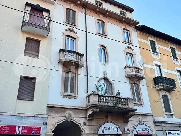 Case in Vendita e in Affitto - 3