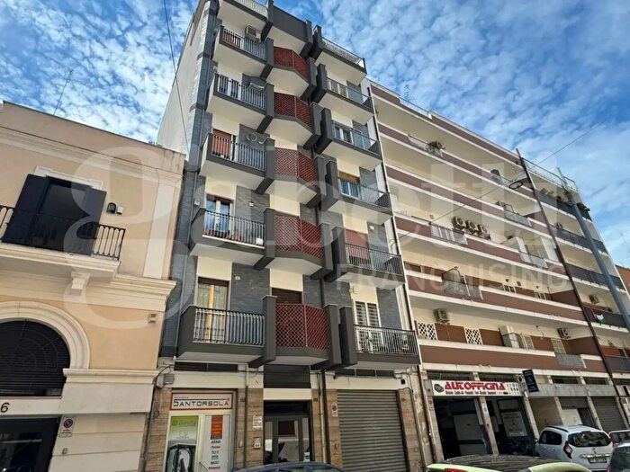 Appartamento bilocale in vendita in Via Murat, Bari