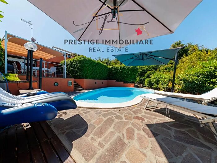 Casa con 5 locali in vendita in Livorno