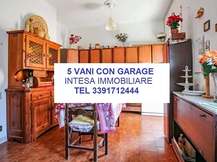 Appartamento con 5 locali in vendita in Razio Gentileschi, Pisa