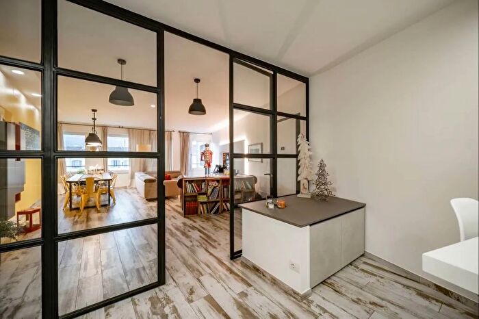 Case in Vendita e in Affitto - 2