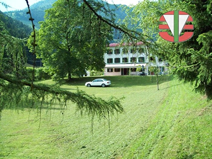 Casa quadrilocale in affitto in Foza