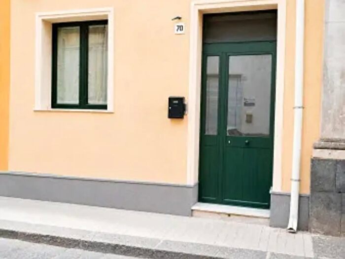Casa bilocale in vendita in Via Archimede, Riposto