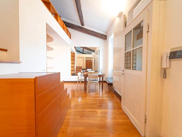 Appartamento trilocale in affitto in Corso San Gottardo, Ascanio Sforza, Milano